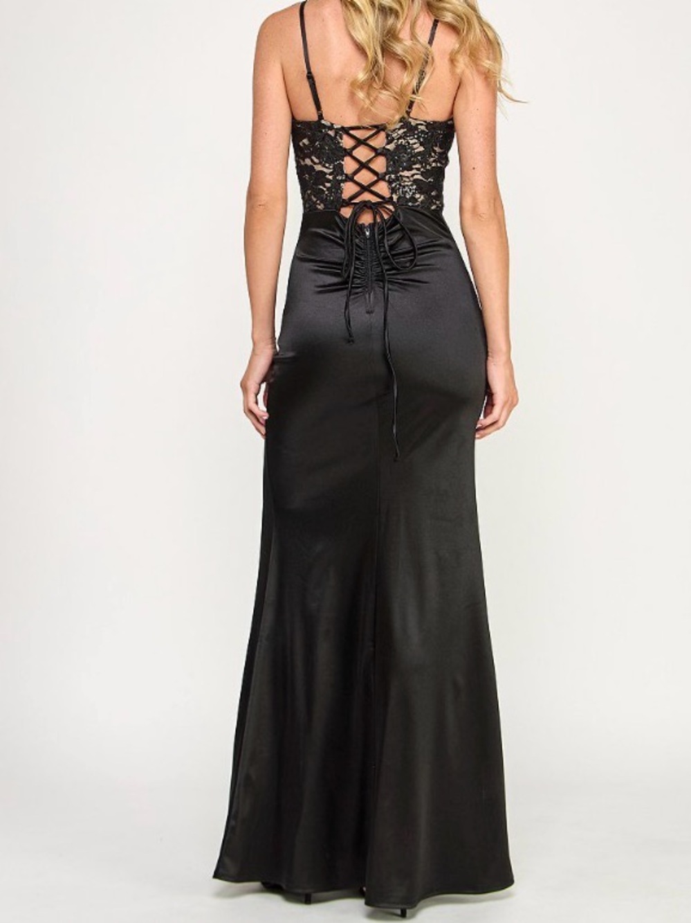 New Emerald Sundae Lace Bodice Side Slit Ruffle Satin Mermaid Gown - Picture 5 of 13